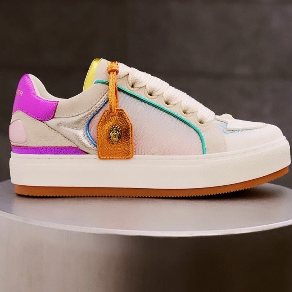 Kurt rainbow dark shoes!